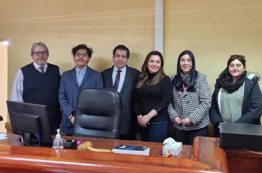 2.-Reunión con el Juez Pdte. del Tribunal de Familia de Castro, Consejera técnica y dupla comunicacional FAE Ancud