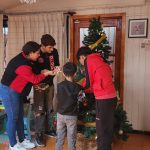 prm cenim huasco en taller navideño con niños, niñas, adolescentes, padres y madres, fortaleciendo vínculos familiares 2